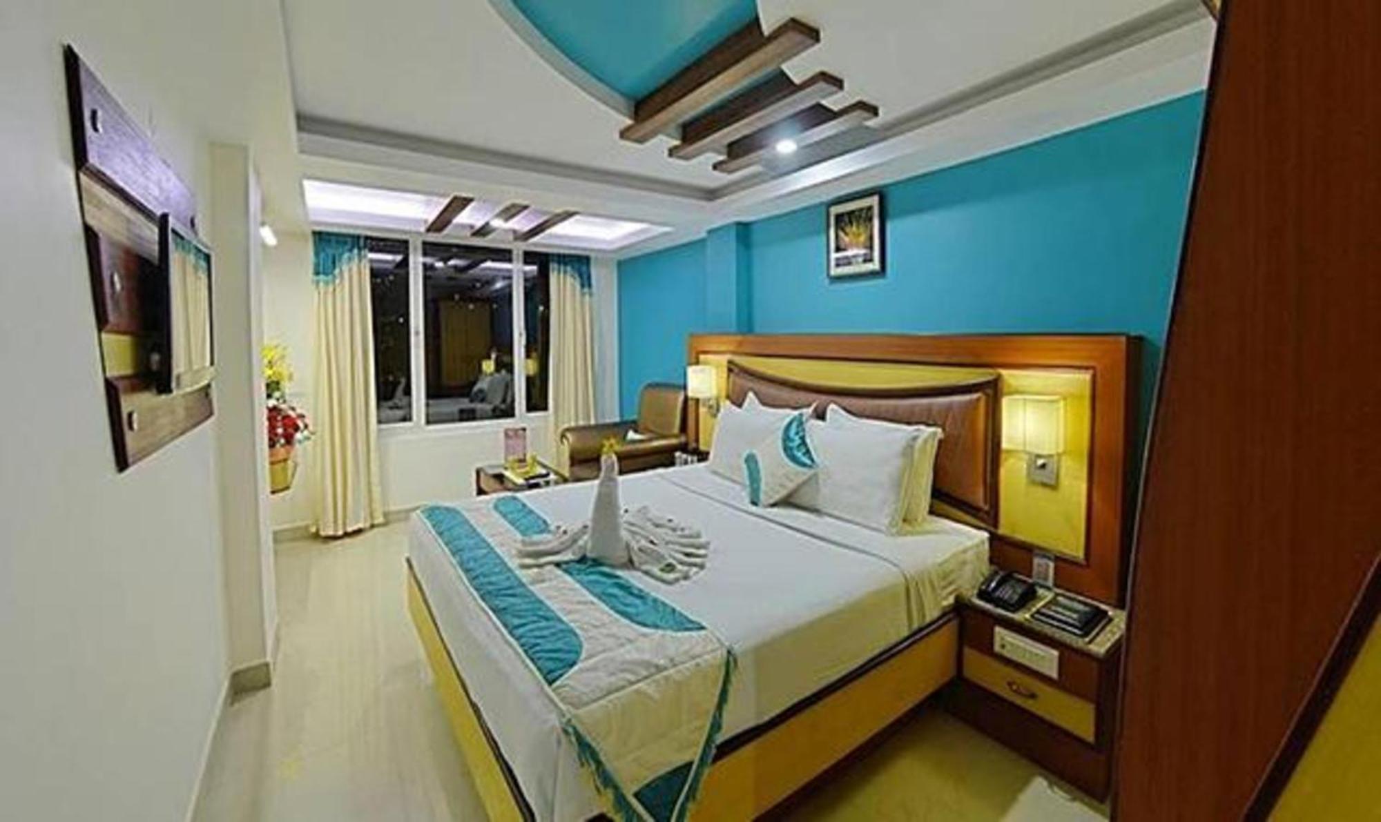 Ponmariresidency Hotel Ооти Екстериор снимка
