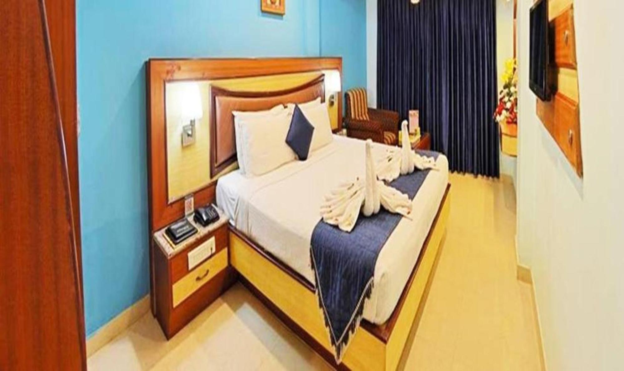 Ponmariresidency Hotel Ооти Екстериор снимка