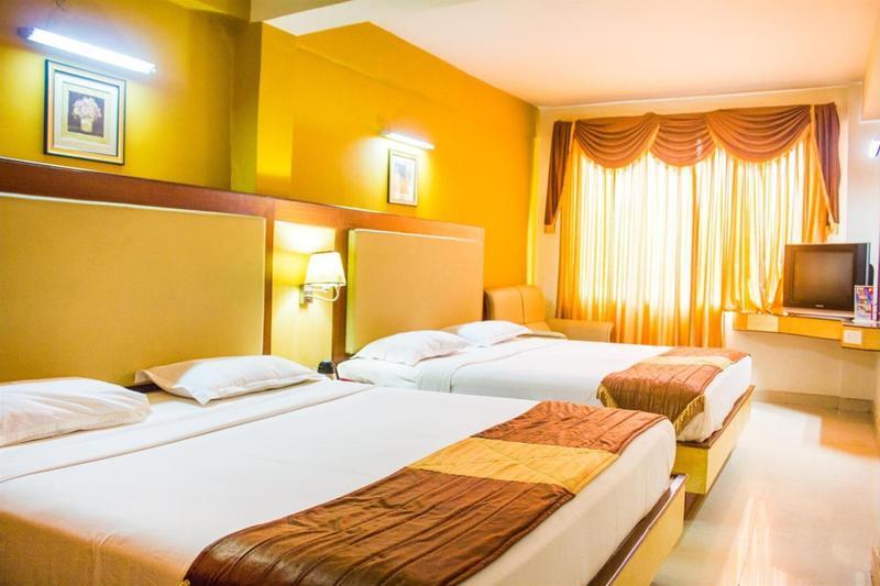 Ponmariresidency Hotel Ооти Екстериор снимка